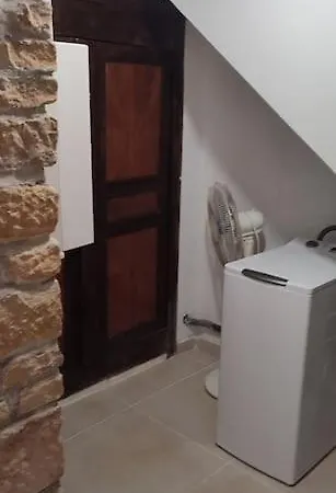 Le Des Pierres Dorees Apartment *